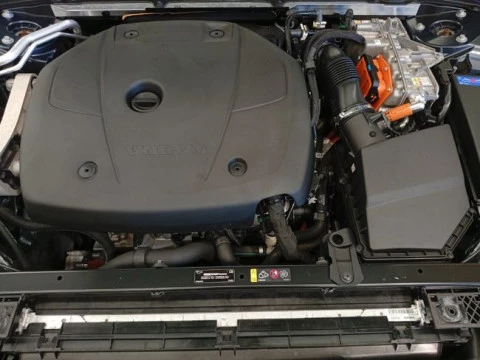 Volvo V60 2.0 T6 AWD Recharge Plus Dark Auto