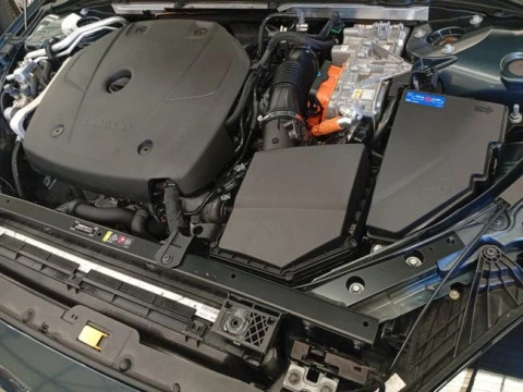 Volvo V60 2.0 T6 AWD Recharge Plus Dark Auto