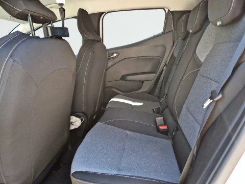 Renault Clio Evolution TCe 90 (67kw)