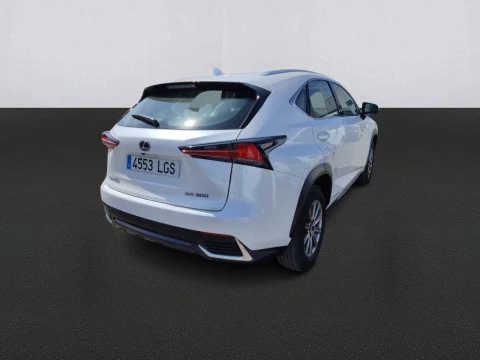 Lexus NX 2.5 300h Business Navigation 2WD