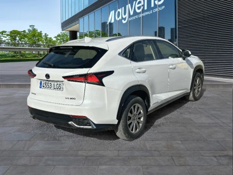 Lexus NX 2.5 300h Business Navigation 2WD