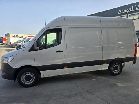 Mercedes-Benz Sprinter 311 CDI MEDIO 3.5T T. ALTO