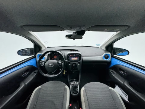 Toyota Aygo 1.0 70 x-play