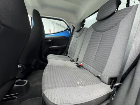 Toyota Aygo 1.0 70 x-play
