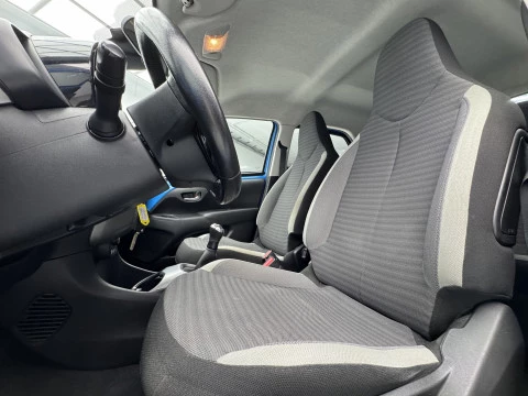 Toyota Aygo 1.0 70 x-play