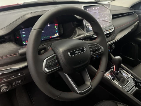 Jeep Compass 1.3 PHEV 177KW OVERLAND AT6 4WD 240 5P