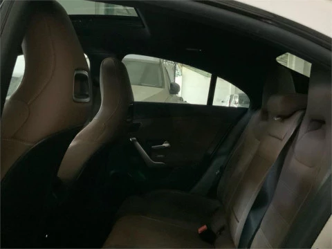 Mercedes-Benz CLA 250 e