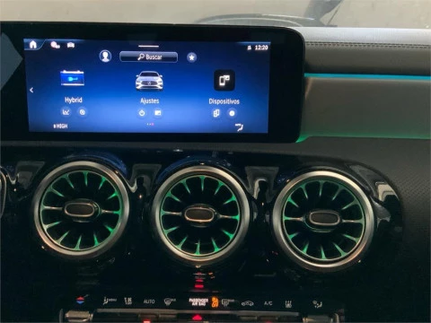 Mercedes-Benz CLA 250 e