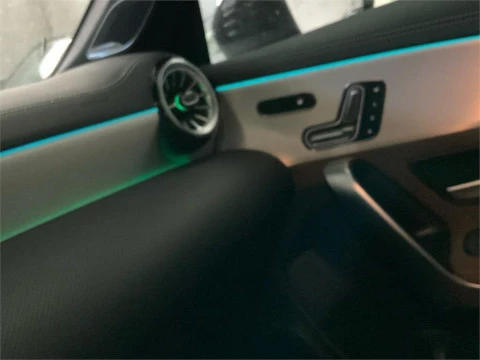 Mercedes-Benz CLA 250 e