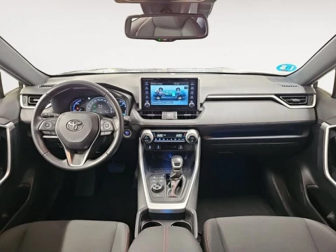 Toyota Rav4 2.5l PLUG-IN 300PH (e-CVT) Advance