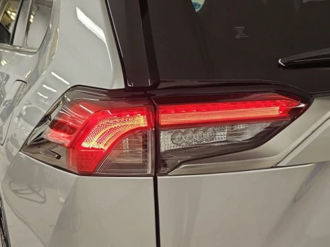 Toyota Rav4 2.5l PLUG-IN 300PH (e-CVT) Advance