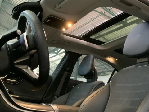 Mercedes-Benz Clase C 300 e Berlina