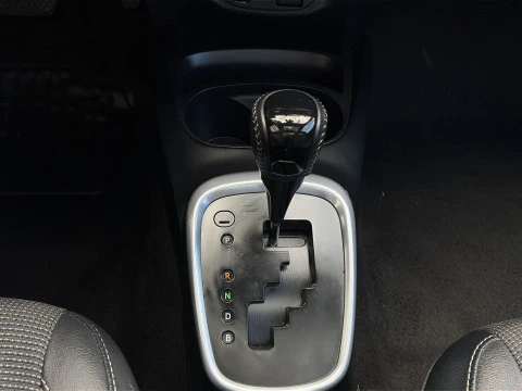 Toyota Yaris 1.5 Hybrid Advance 74 kW (100 CV)