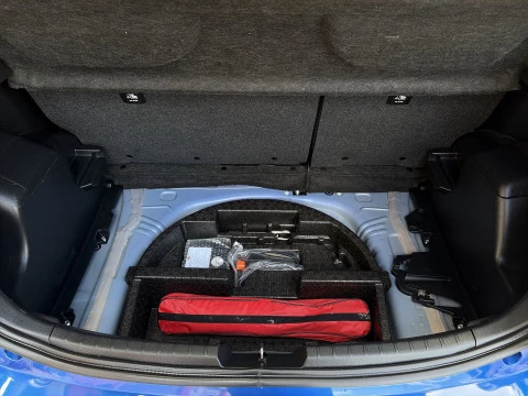 Toyota Yaris 1.5 Hybrid Advance 74 kW (100 CV)