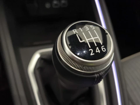 Renault Clio techno Eco-G 100cv (74kW)