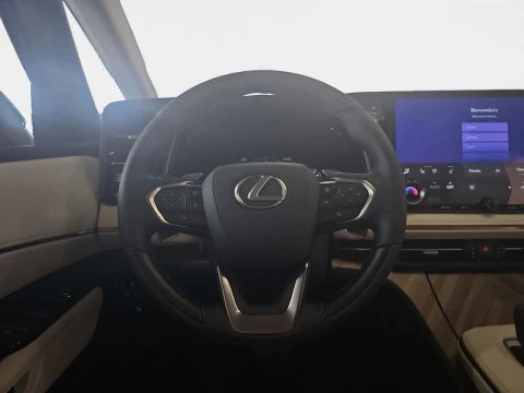 Lexus LM 350h Luxury Light Beige 6 plazas