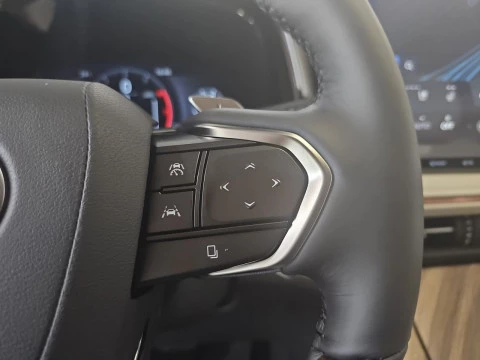 Lexus LM 350h Luxury Light Beige 6 plazas