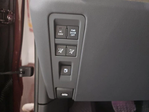 Lexus LM 350h Luxury Light Beige 6 plazas