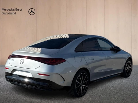 Mercedes-Benz CLA  250+ con tecnologia EQ
