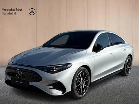 Mercedes-Benz CLA  250+ con tecnologia EQ
