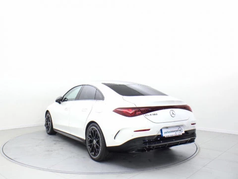 Mercedes-Benz CLA 1.5 CLA 180 MHEV DCT 136 4P