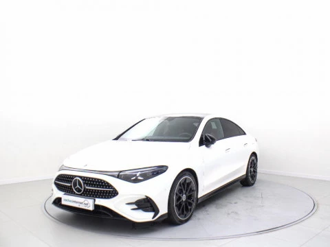 Mercedes-Benz CLA 1.5 CLA 180 MHEV DCT 136 4P