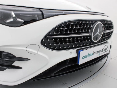 Mercedes-Benz CLA 1.5 CLA 180 MHEV DCT 136 4P