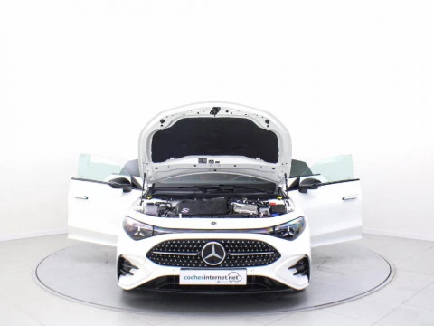 Mercedes-Benz CLA 1.5 CLA 180 MHEV DCT 136 4P