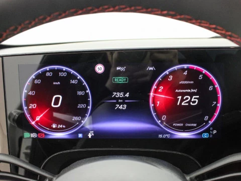 Mercedes-Benz CLA 1.5 CLA 180 MHEV DCT 136 4P