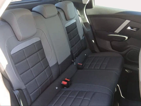 Citroën C4 Hybrid 145 Business Edition e-DCS6 107 kW (145 CV)