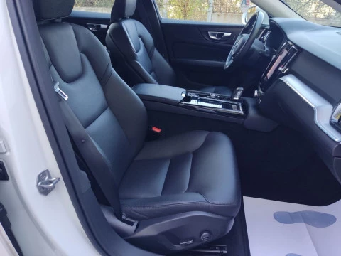 Volvo V60 2.0 T6 AWD Recharge Inscription Auto