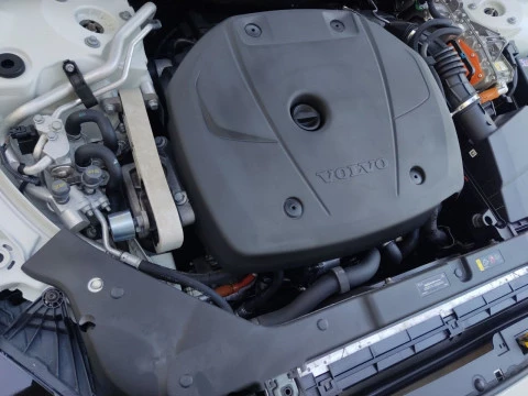 Volvo V60 2.0 T6 AWD Recharge Inscription Auto