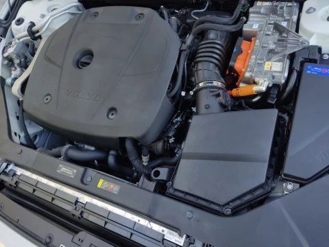 Volvo V60 2.0 T6 AWD Recharge Inscription Auto