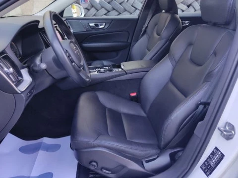 Volvo V60 2.0 T6 AWD Recharge Inscription Auto