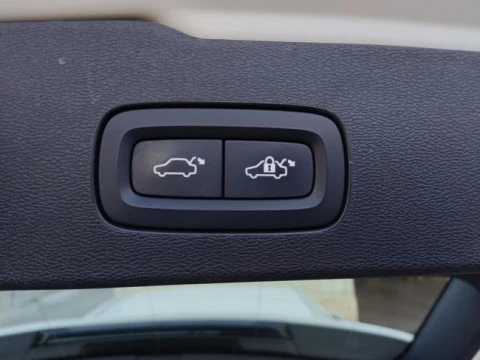 Volvo V60 2.0 T6 AWD Recharge Inscription Auto