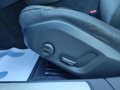 Volvo V60 2.0 T6 AWD Recharge Inscription Auto