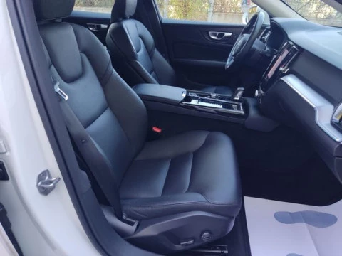 Volvo V60 2.0 T6 AWD Recharge Inscription Auto