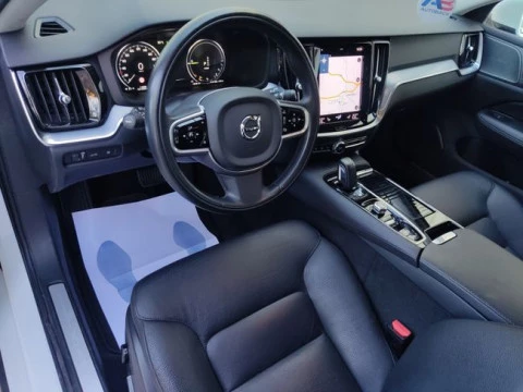 Volvo V60 2.0 T6 AWD Recharge Inscription Auto