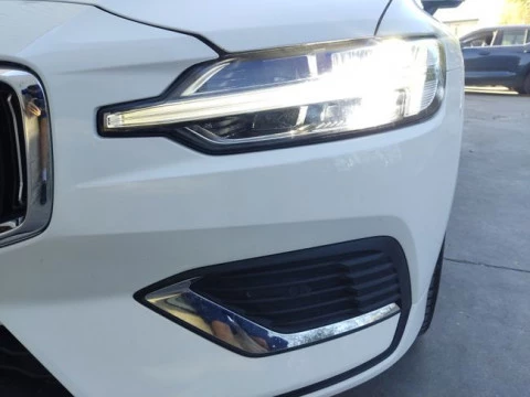 Volvo V60 2.0 T6 AWD Recharge Inscription Auto