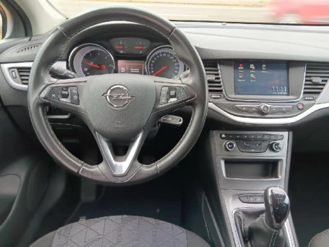 Opel Astra 1.6 CDTI 81KW 120 ANIVERSARIO S/S 5P Opel Astra 1.6 CDTI 81KW 120 ANIVERSARIO S/S 5P