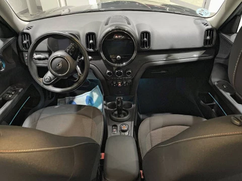 MINI Countryman One D