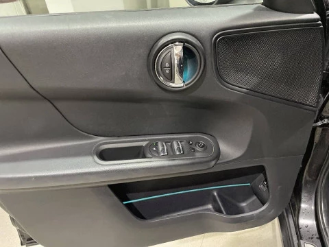 MINI Countryman One D