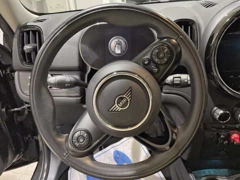 MINI Countryman One D