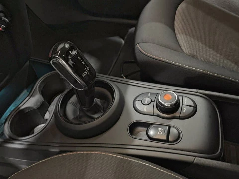 MINI Countryman One D