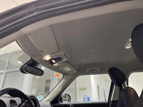 MINI Countryman One D