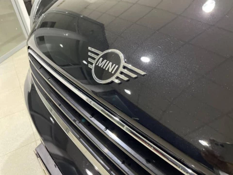 MINI Countryman One D