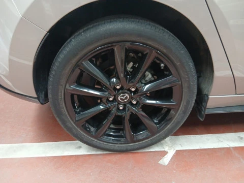 Mazda3 2.0 e-SKYACTIV-G 88KW HOMURA