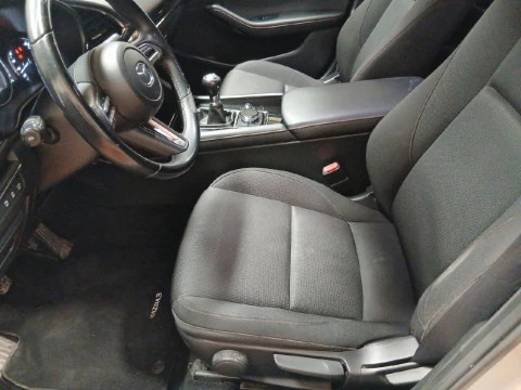 Mazda3 2.0 e-SKYACTIV-G 88KW HOMURA