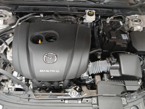 Mazda3 2.0 e-SKYACTIV-G 88KW HOMURA