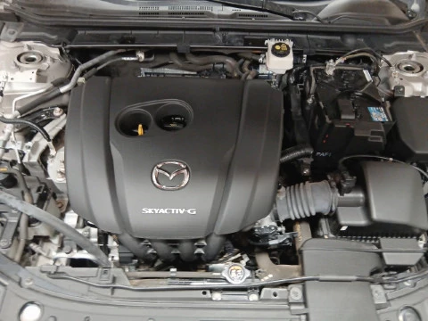 Mazda3 2.0 e-SKYACTIV-G 88KW HOMURA